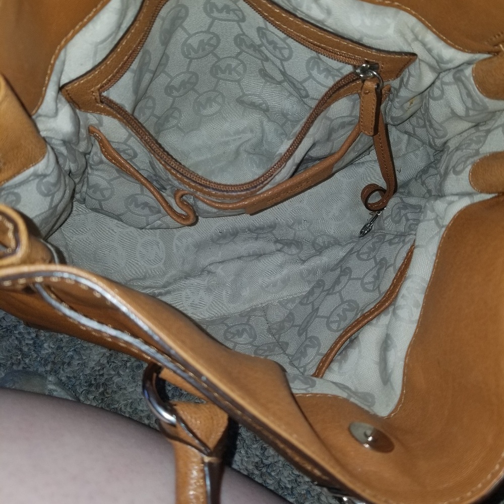 Michael Kors purse